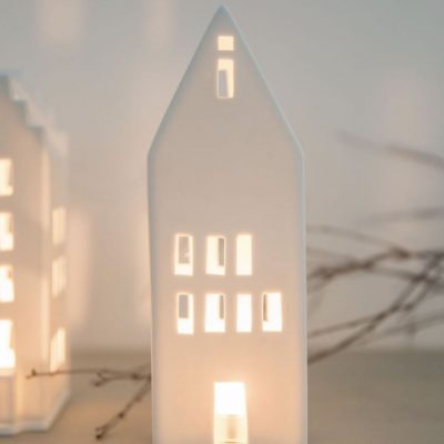 Maison photophore grandes fenêtres en porcelaine