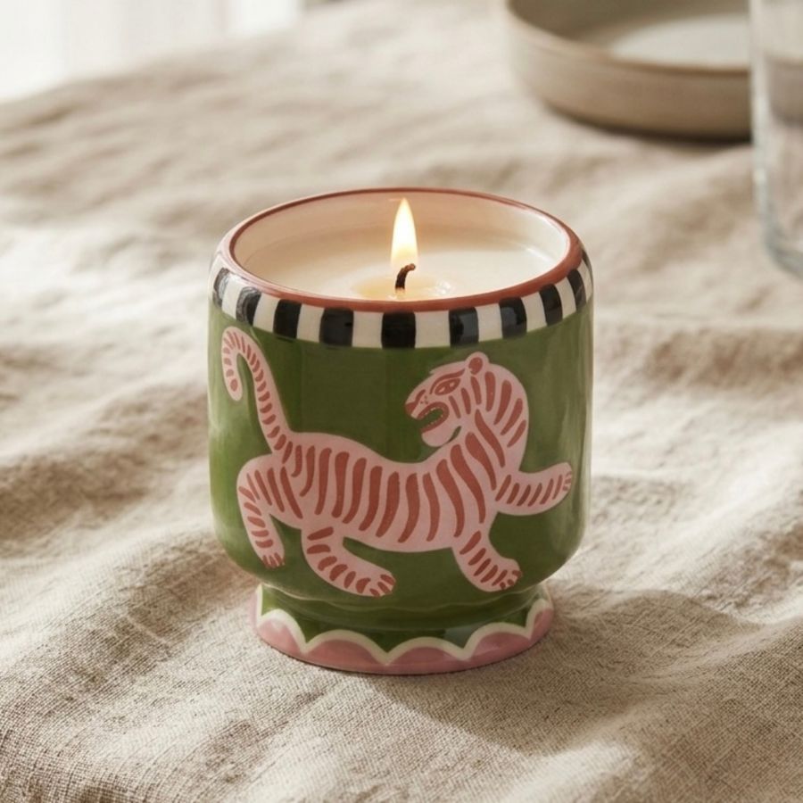 bougie adopo cèdre noir et figue